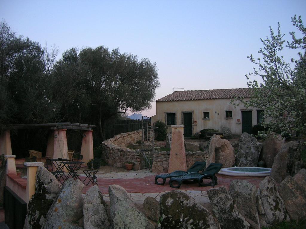 B&B La MeSenda Arzachena Exterior foto